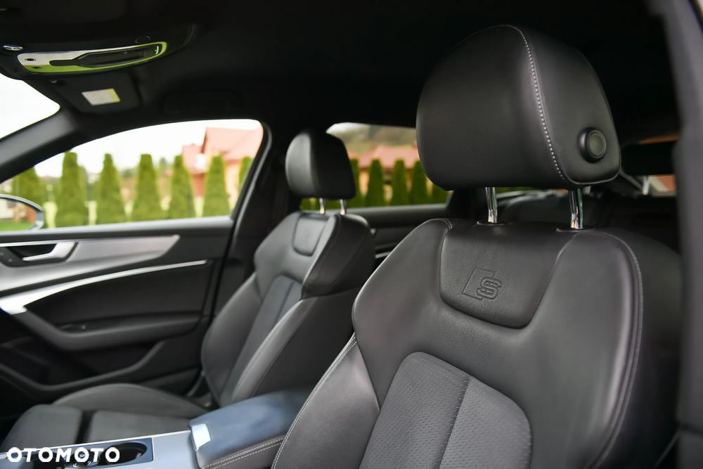 Audi A6 Avant 40 TDI quattro S tronic S line - 24