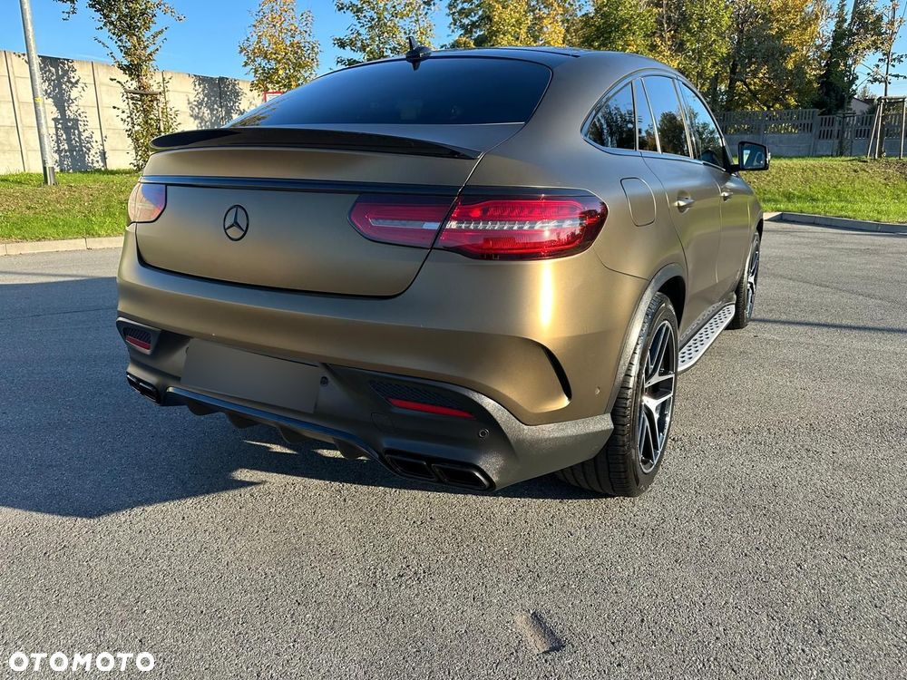 Mercedes-Benz GLE 350 d 4Matic 9G-TRONIC AMG Line - 4