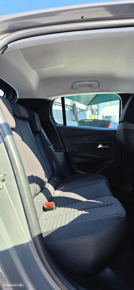 Peugeot e-208 50 kWh Style - 13