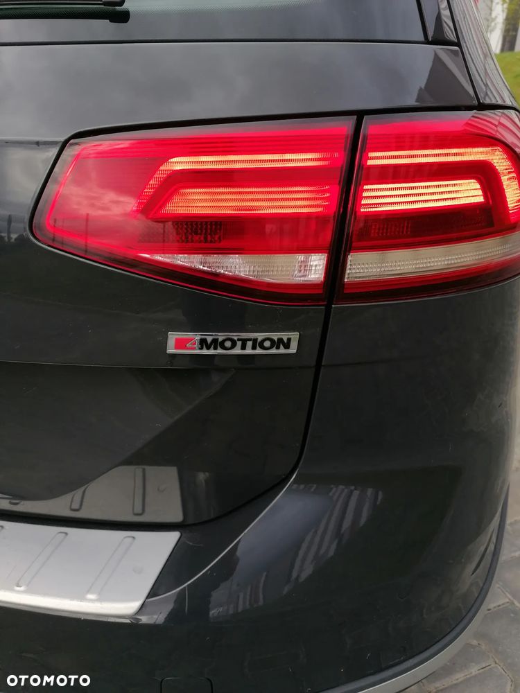 Volkswagen Passat - 6