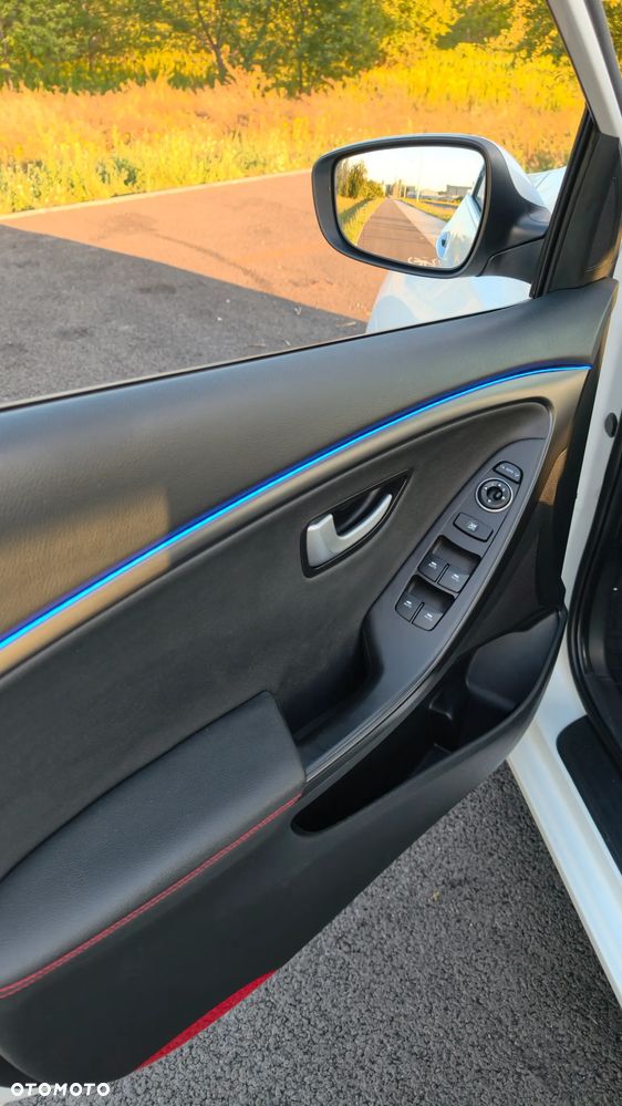 Hyundai i30 1.6 GDI Turbo Sport - 18