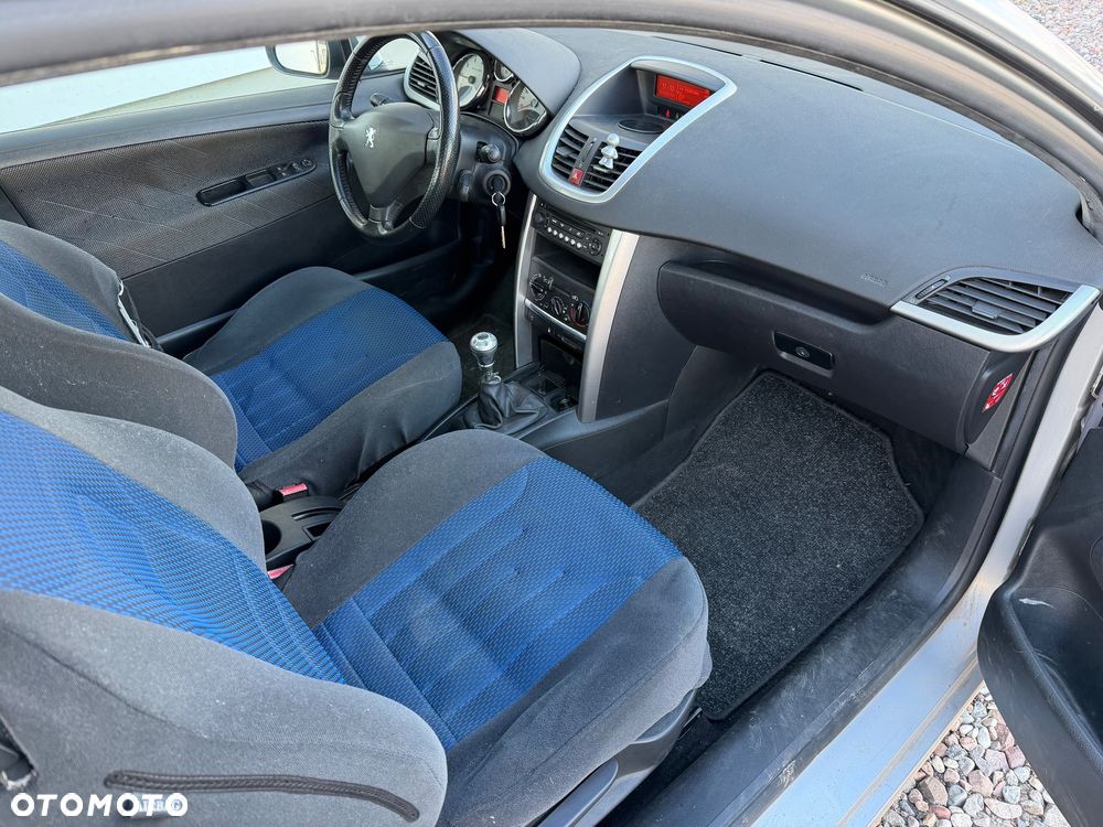 Peugeot 207 90 Sport - 12