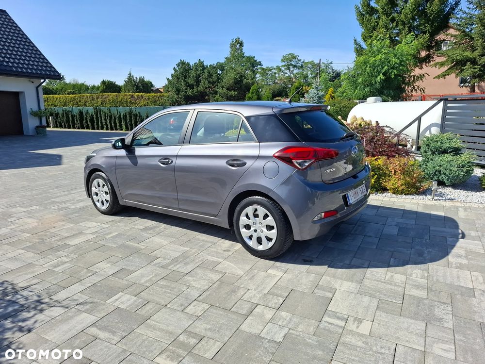 Hyundai i20 1.2 Fresh - 9