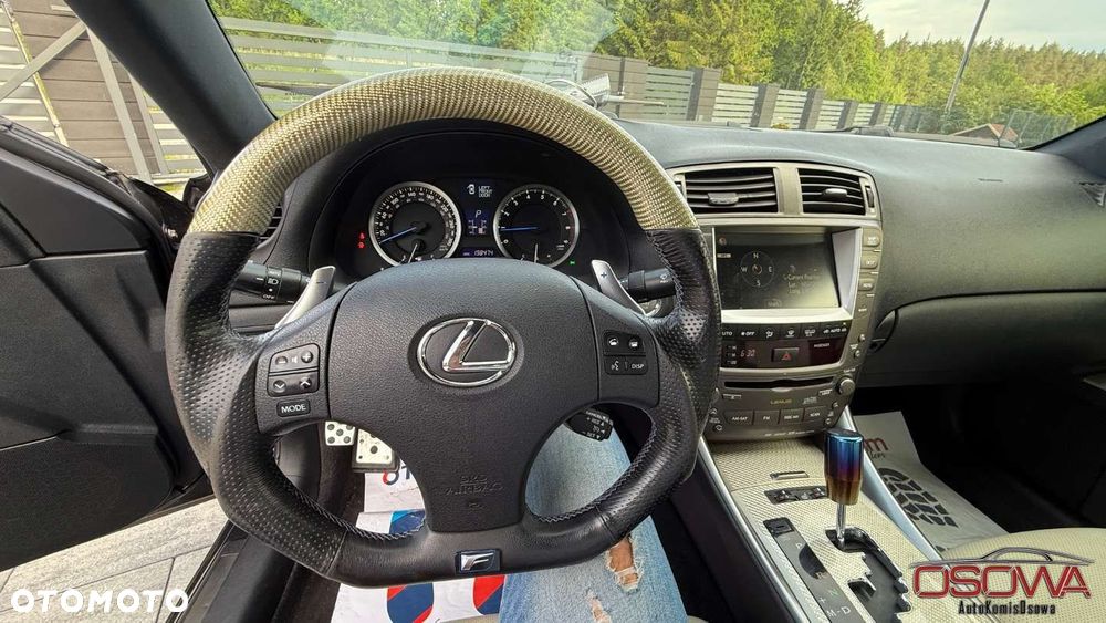 Lexus IS F - 30