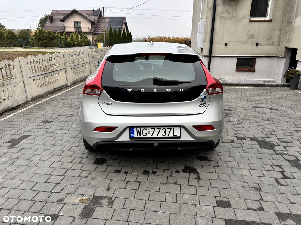 Volvo V40 - 4