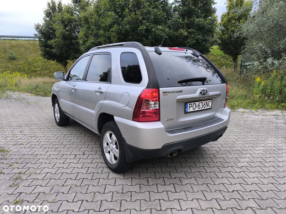 Kia Sportage 2.0 d Tour - 11