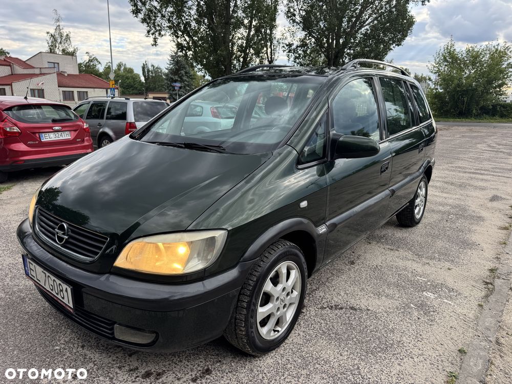 Opel Zafira - 1