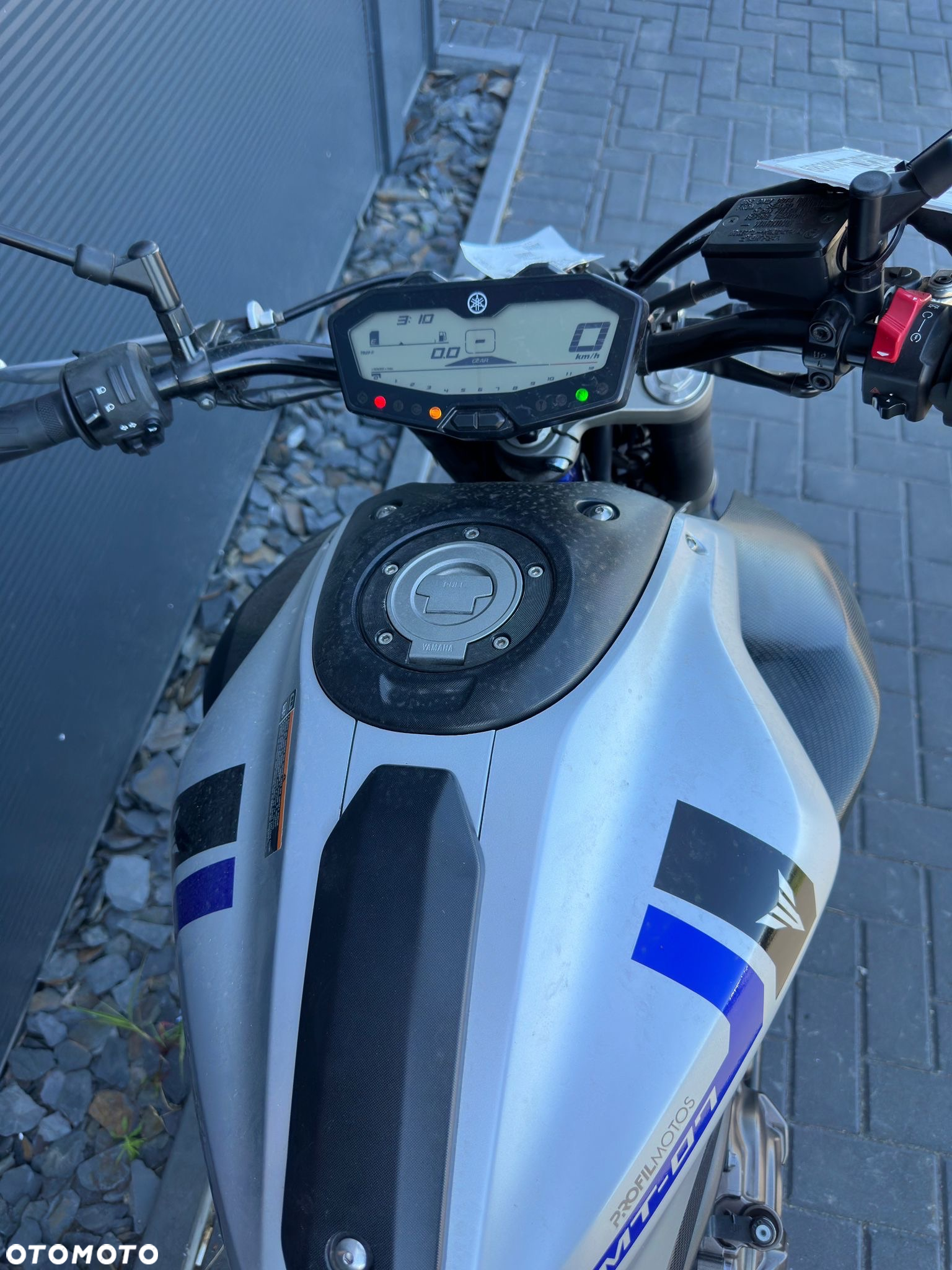 Yamaha MT - 7