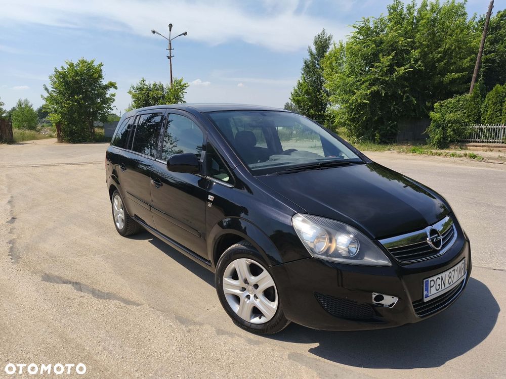 Opel Zafira - 2