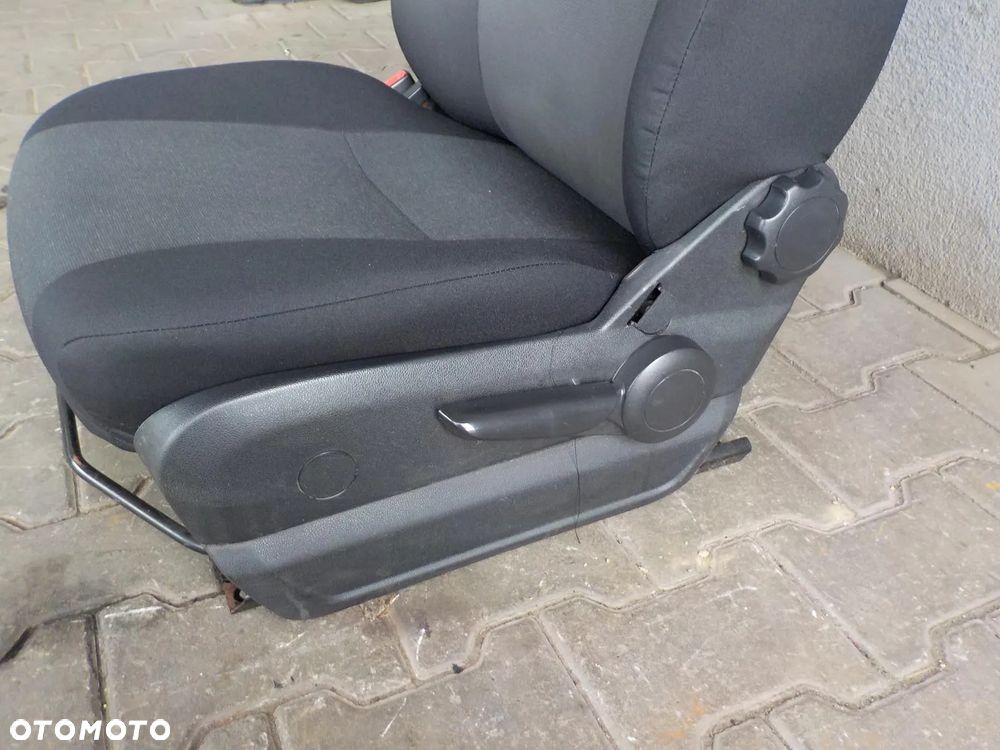 VW CRAFTER LIFT FOTEL SIEDZENIE KIEROWCY - 6