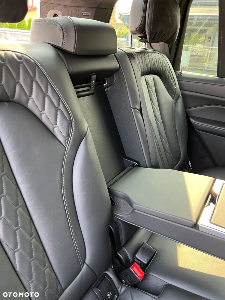 BMW X7 M50d sport - 25