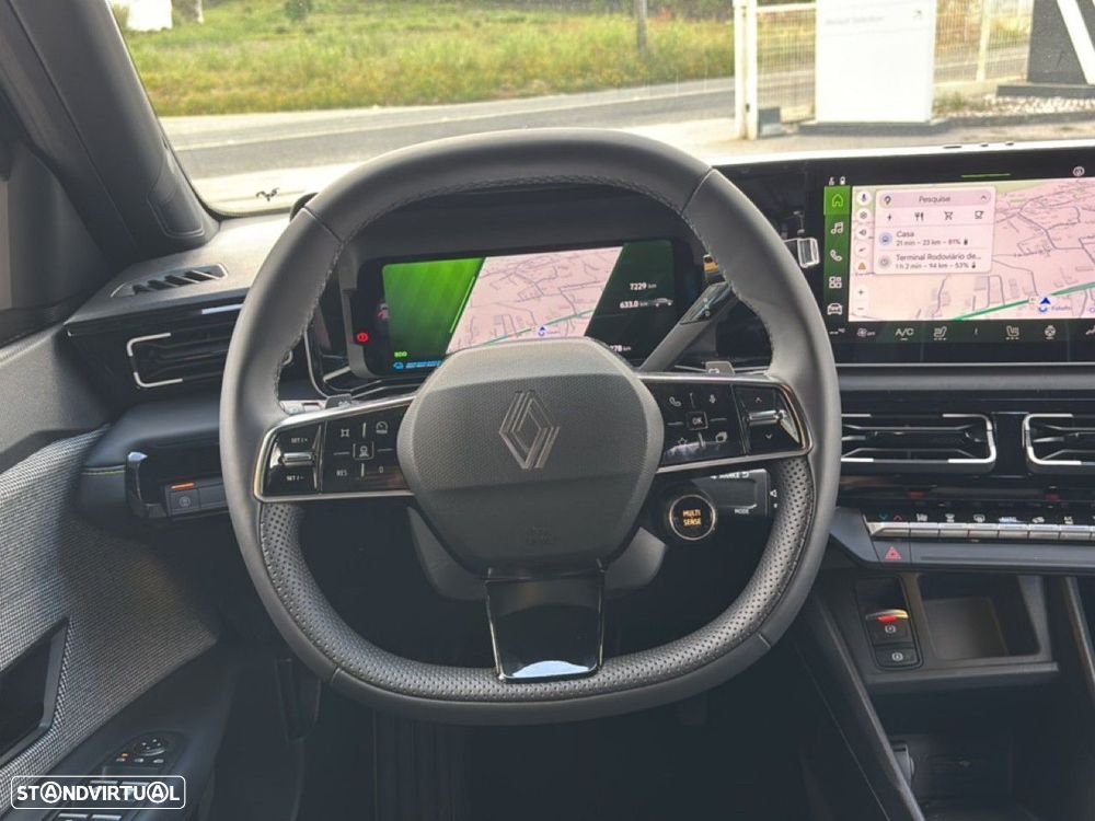 Renault 4 E-Tech 52 kWh Iconic Autonomia Conforto - 10