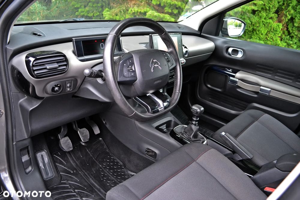 Citroën C4 Cactus - 17