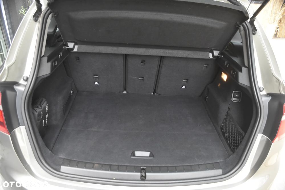 BMW Seria 2 220i Luxury Line - 15