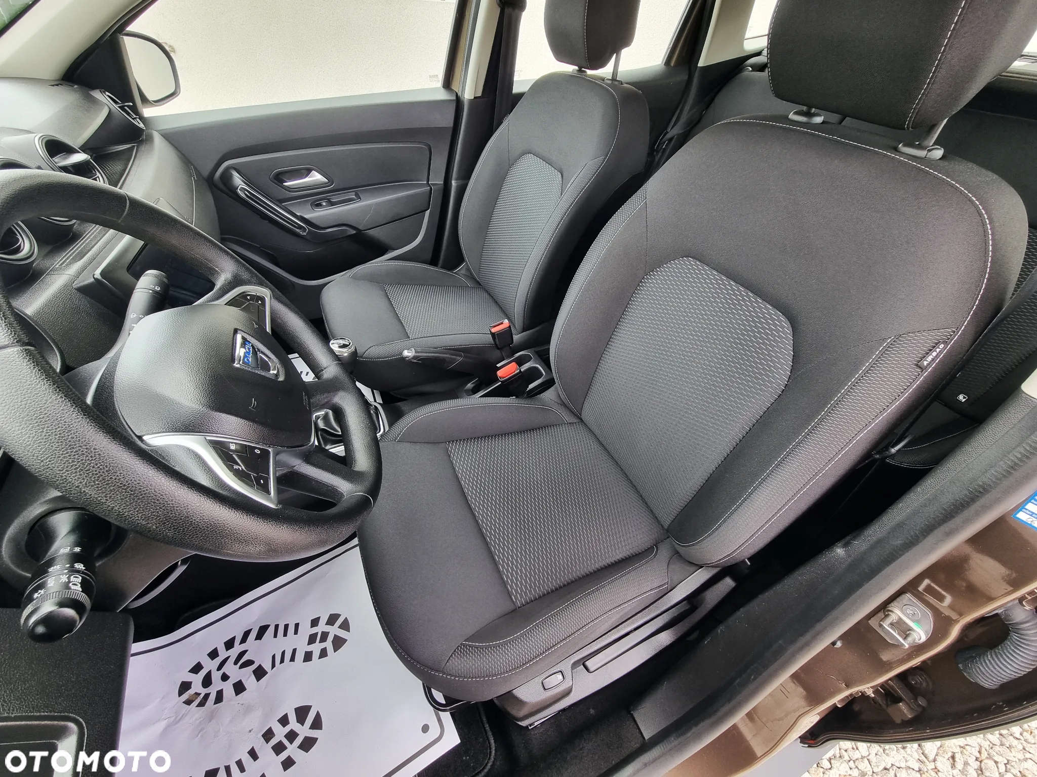 Dacia Duster 1.2 TCe Laureate - 10