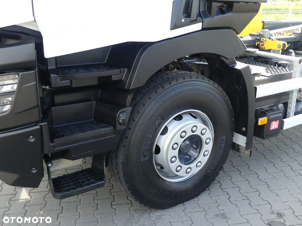 Renault C380 / HAKOWIEC PALFINGER 15t / RETARDER / IDEALNY STAN / - 23