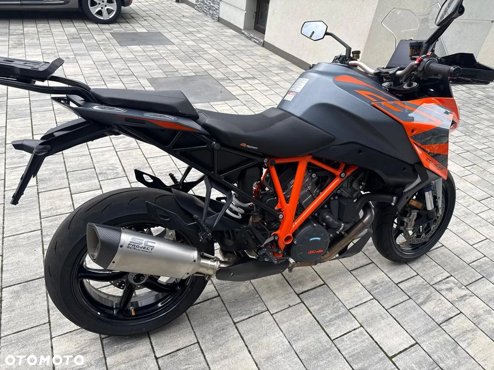 KTM Super Duke - 26
