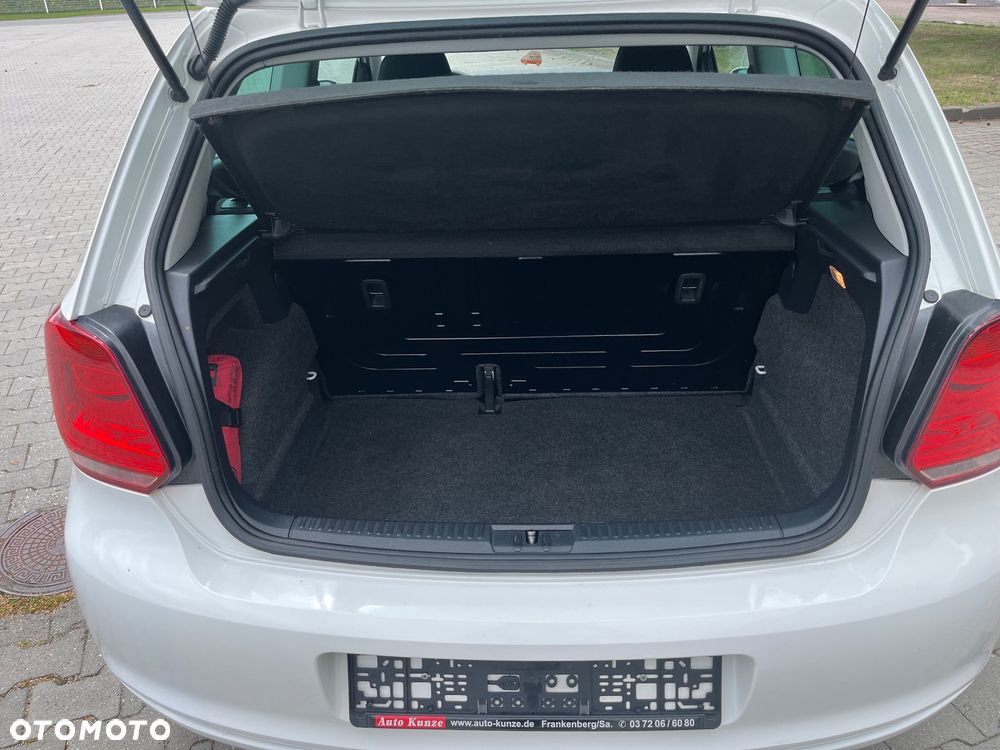 Volkswagen Polo 1.2 Comfortline - 25
