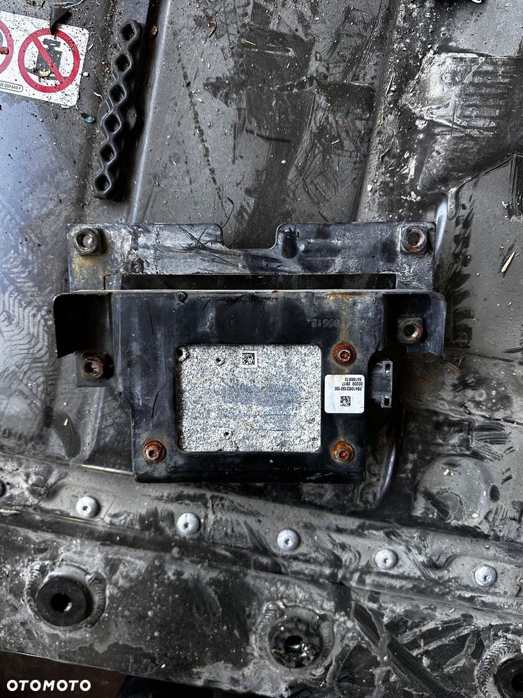 Radar Sensor czujnik odległości VOLVO FH4 21723744-P07 - 1