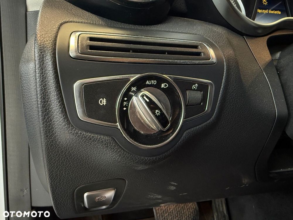 Mercedes-Benz Klasa C - 22