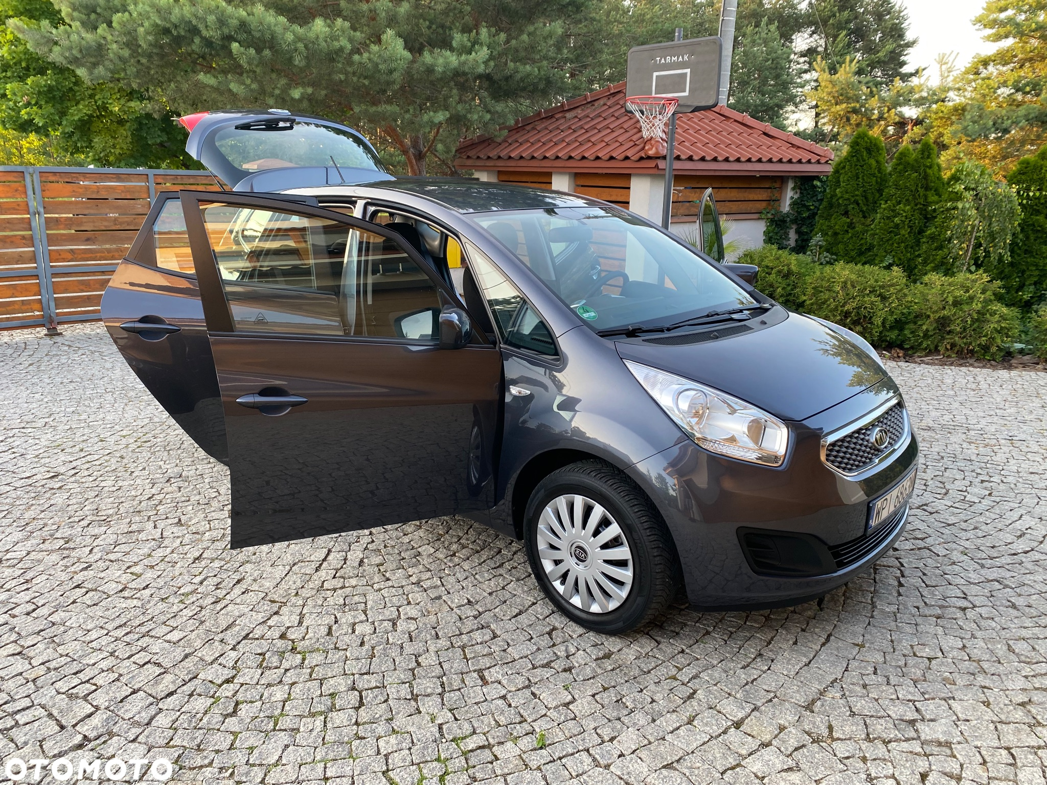 Kia Venga - 17
