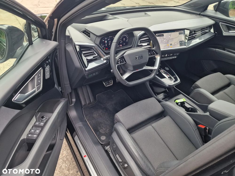 Audi Q4 e-tron 45 82kWh Quattro S Line - 16