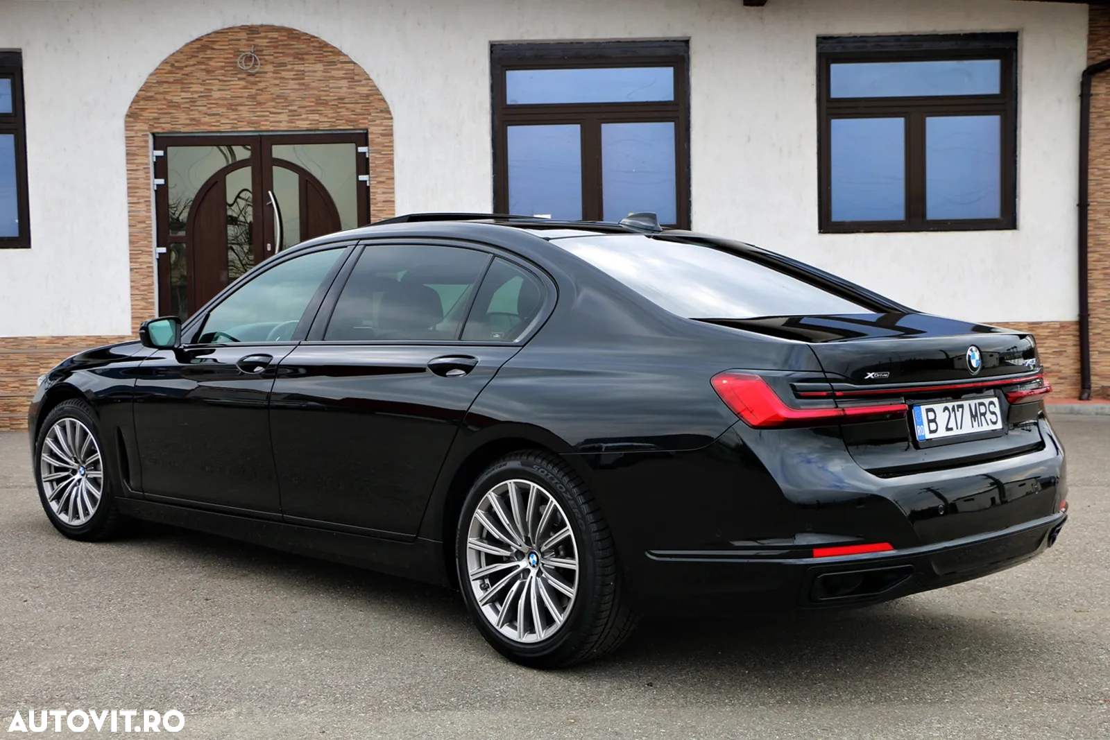 BMW Seria 7 740Li xDrive - 5