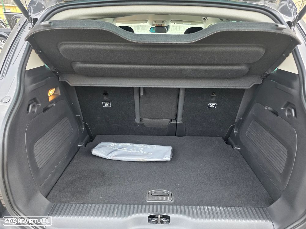 Citroën C3 Aircross 1.5 BlueHDi Shine S&S - 23