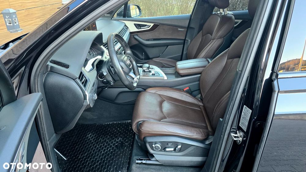 Audi SQ7 - 6