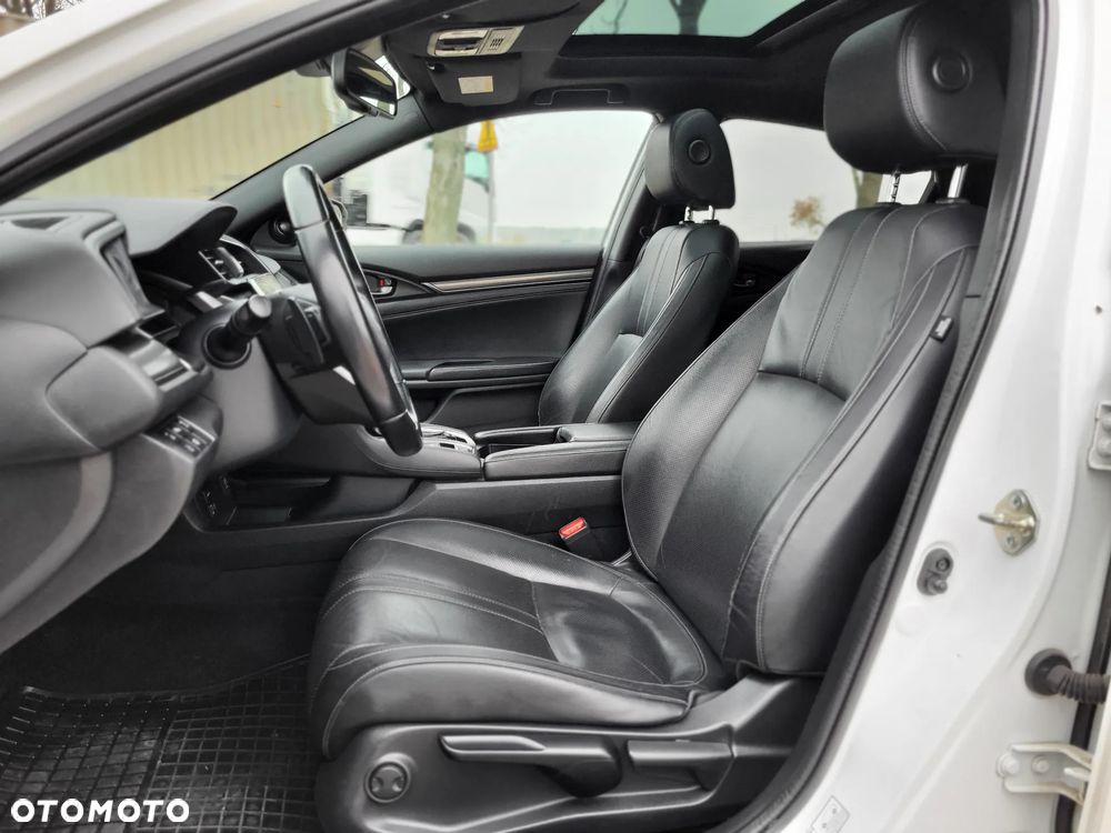 Honda Civic 1.0 i-VTEC Turbo CVT Executive - 11