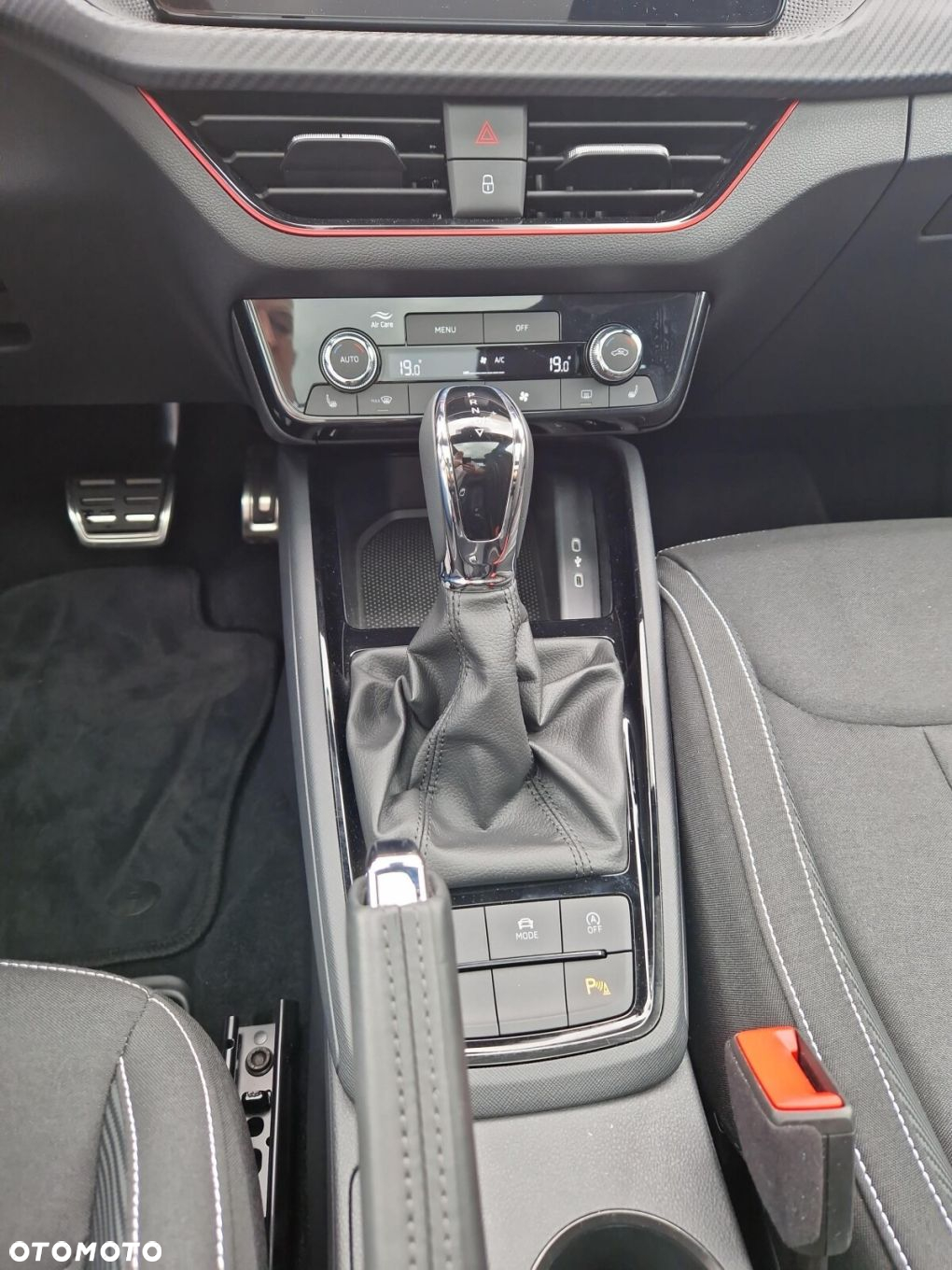 Skoda Kamiq 1.0 TSI Monte Carlo DSG - 23