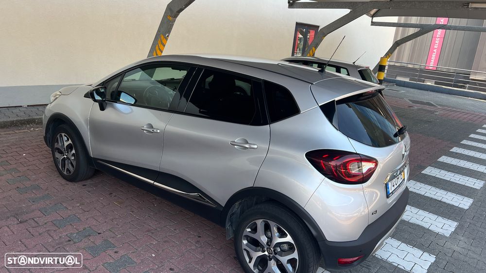 Renault Captur 1.5 dCi Exclusive EDC - 10