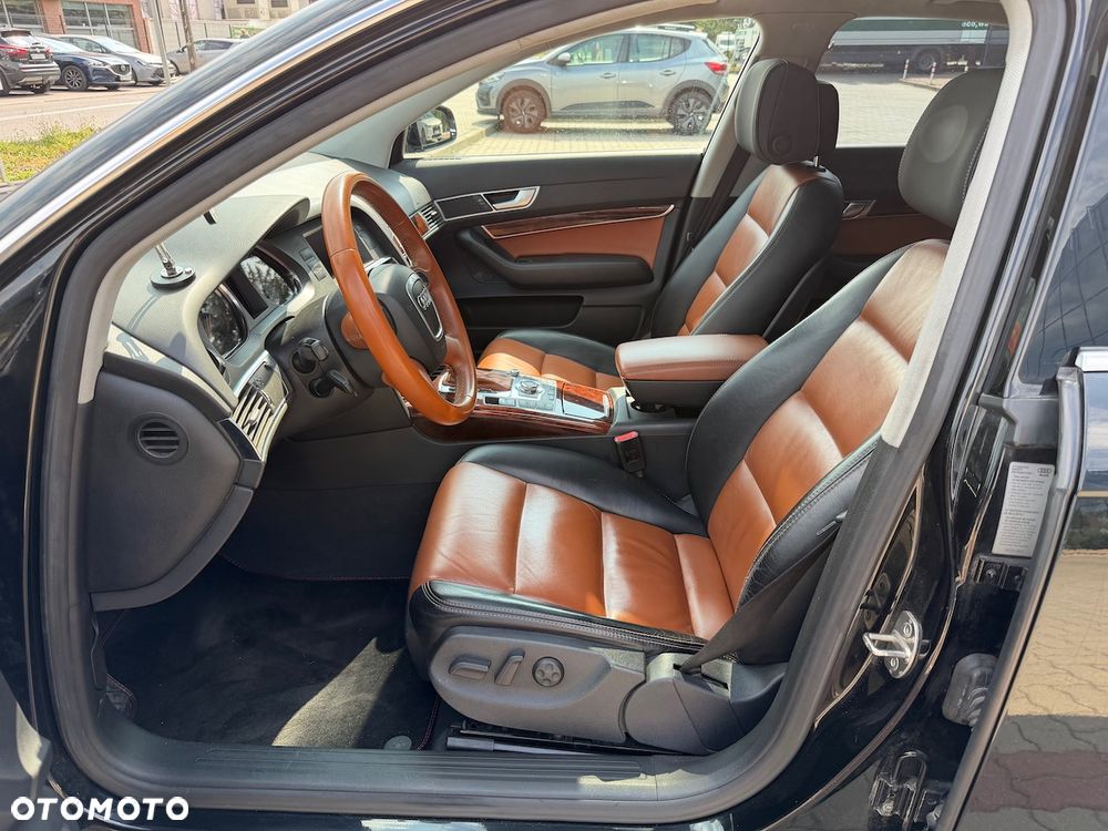 Audi A6 Limousine 3.2 FSI Quattro Tiptronic - 12
