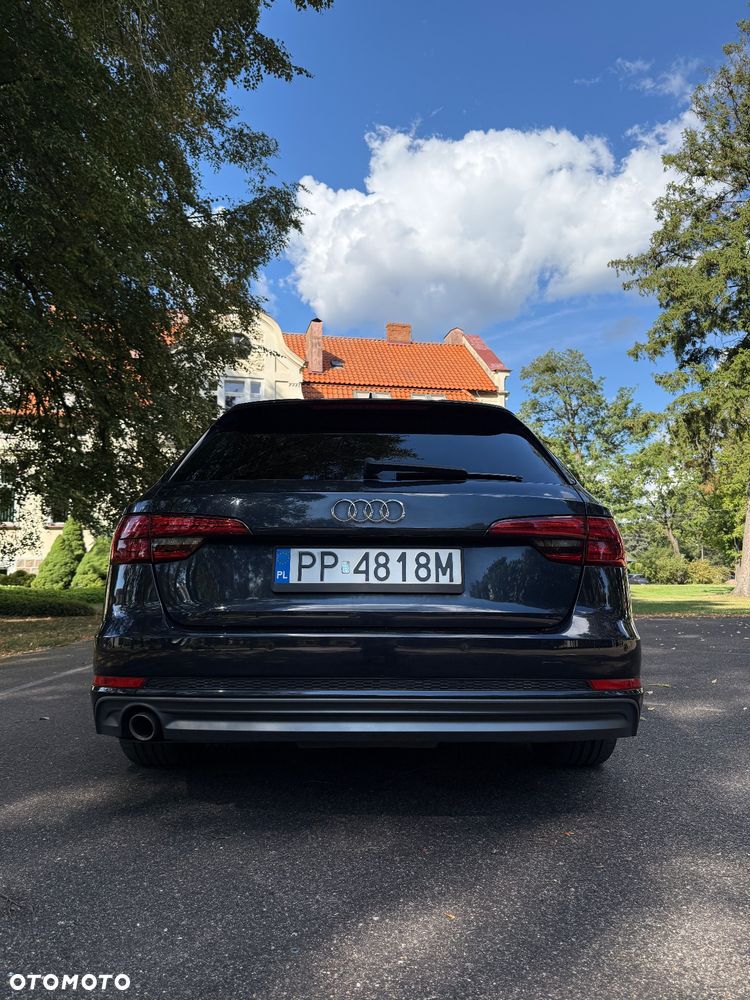 Audi A4 Avant 2.0 TDI - 28