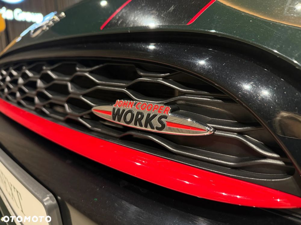 MINI John Cooper Works - 16