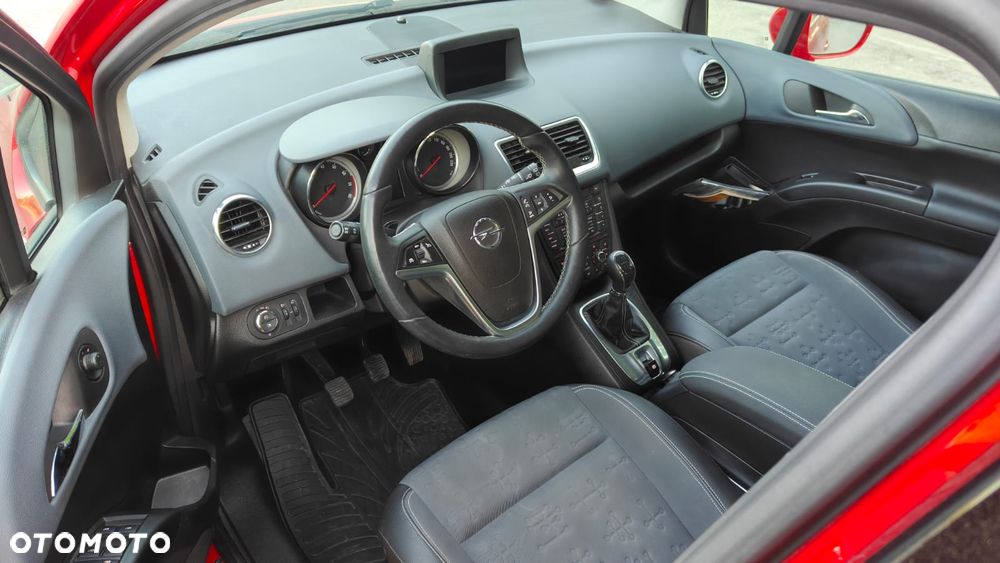 Opel Meriva - 10