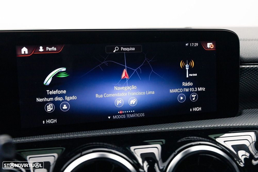 Mercedes-Benz CLA 180 d Shooting Brake Progressive Aut. - 33