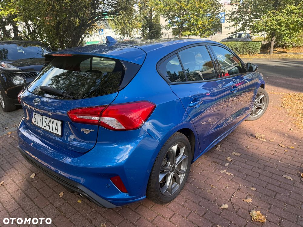 Ford Focus - 8
