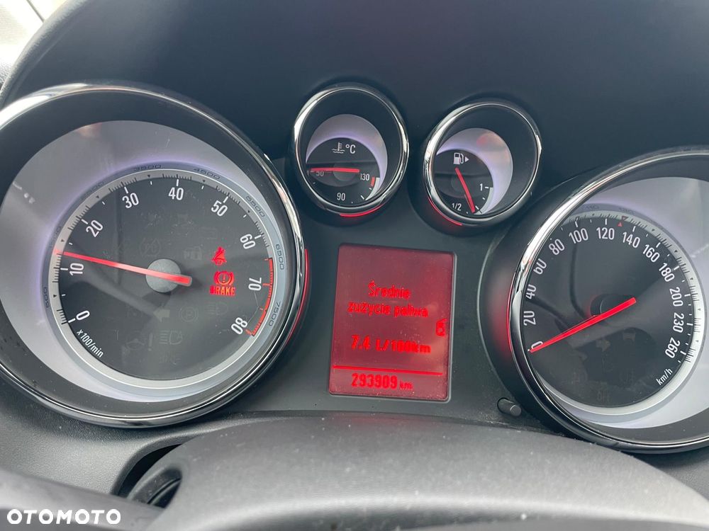 Opel Astra 1.4 T Sport - 10