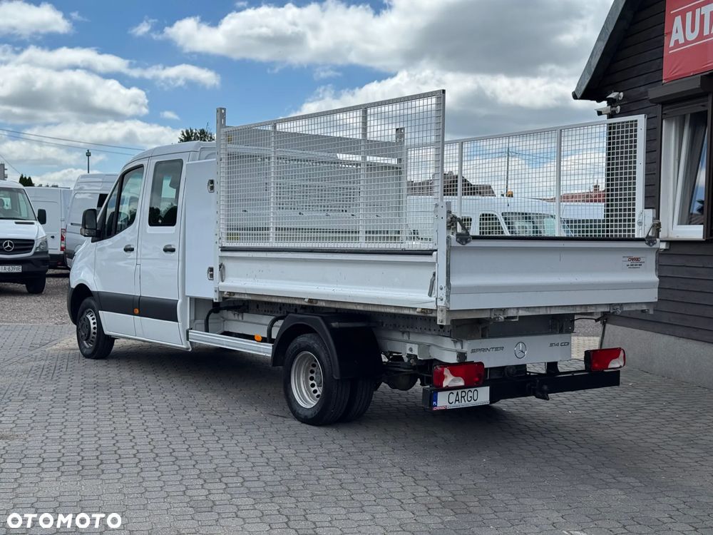 Mercedes-Benz Sprinter - 5
