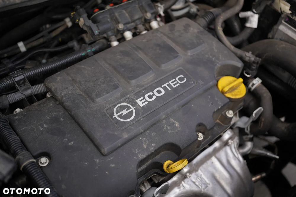 Opel Meriva 1.4 T Design Edition S&S - 13