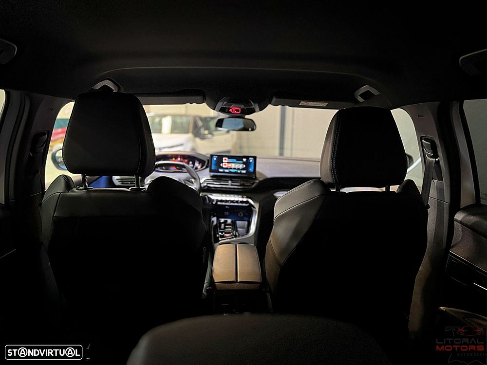 Peugeot 3008 1.2 PureTech Allure Pack EAT8 - 36