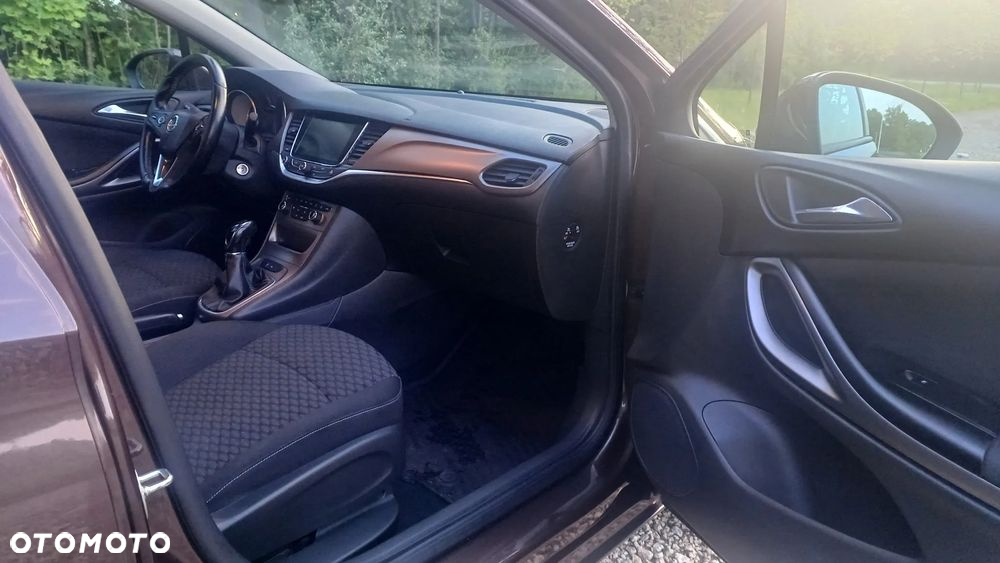 Opel Astra 1.4 Turbo Edition - 17