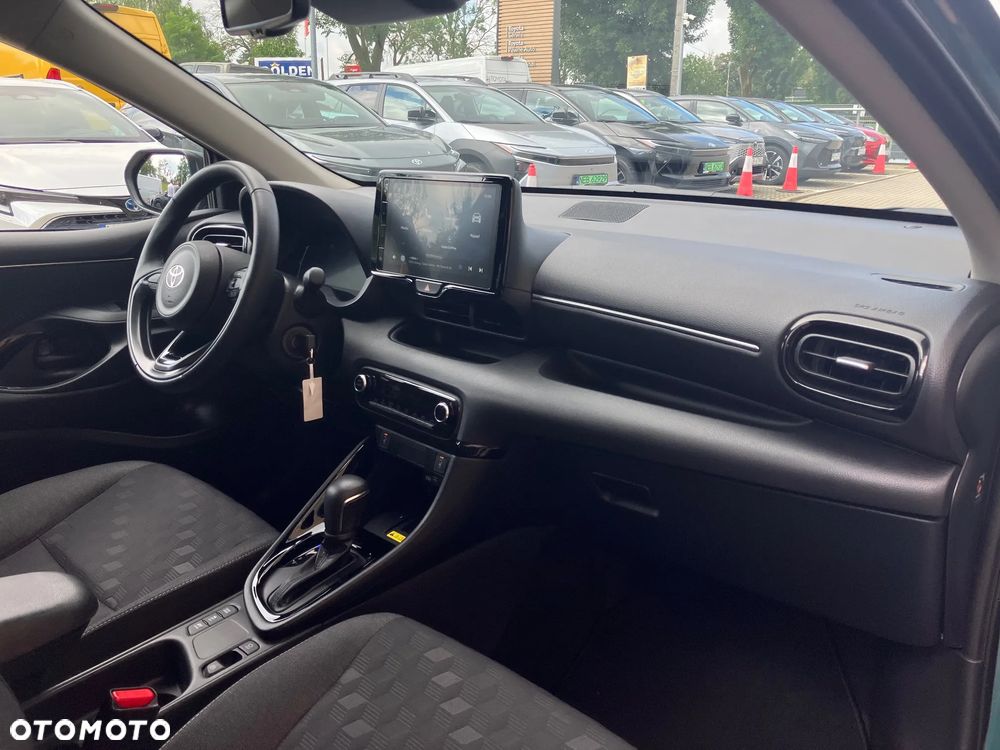 Toyota Yaris Hybrid 1.5 Style - 16