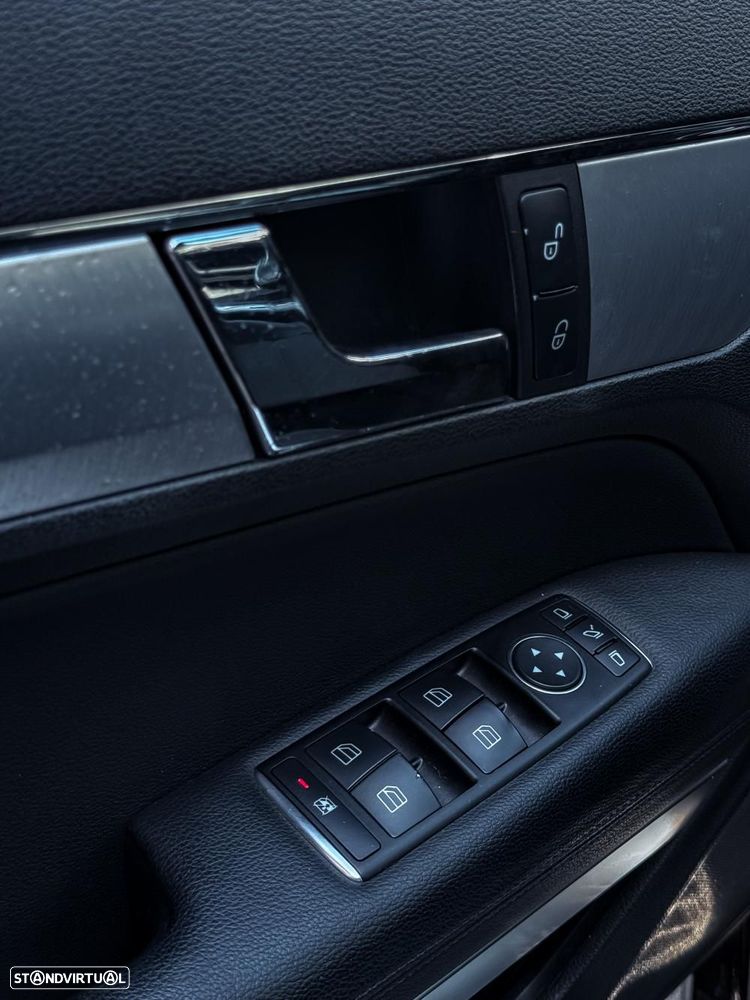 Mercedes-Benz E 250 CDi Avantgarde BE Auto - 16