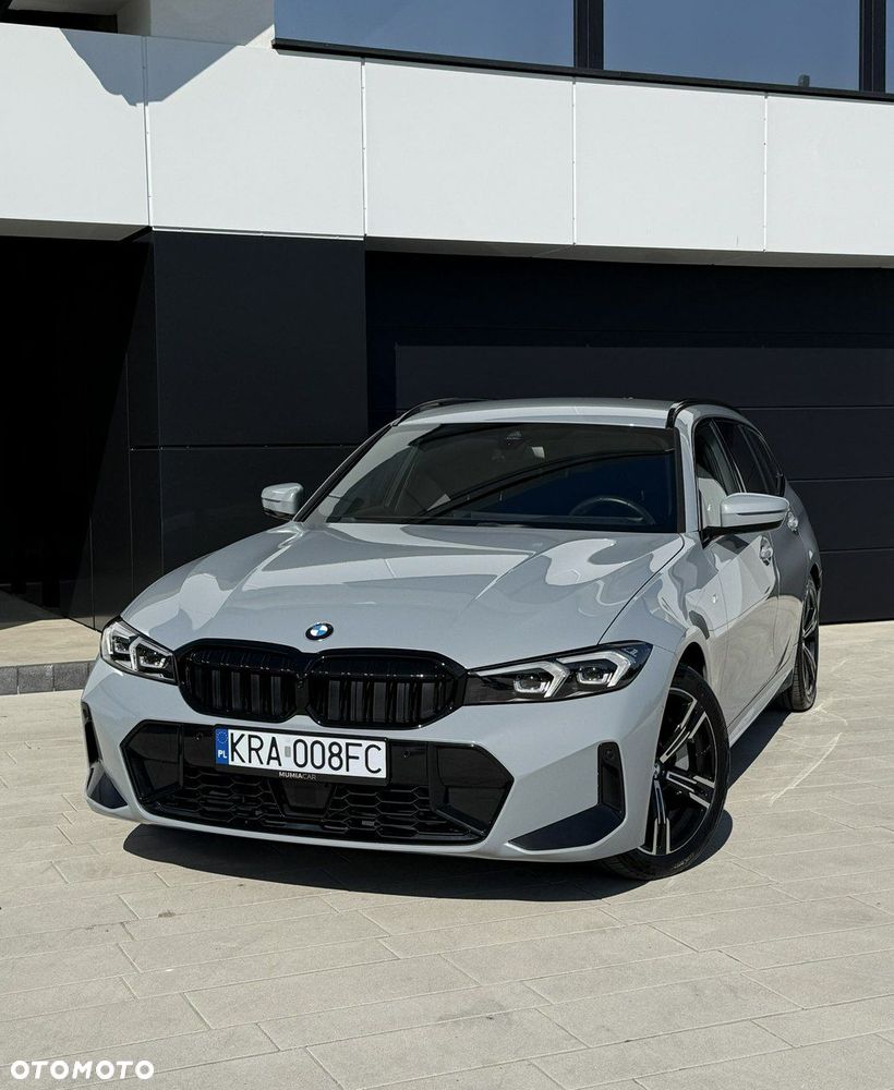 BMW Seria 3 330i xDrive M Sport - 12