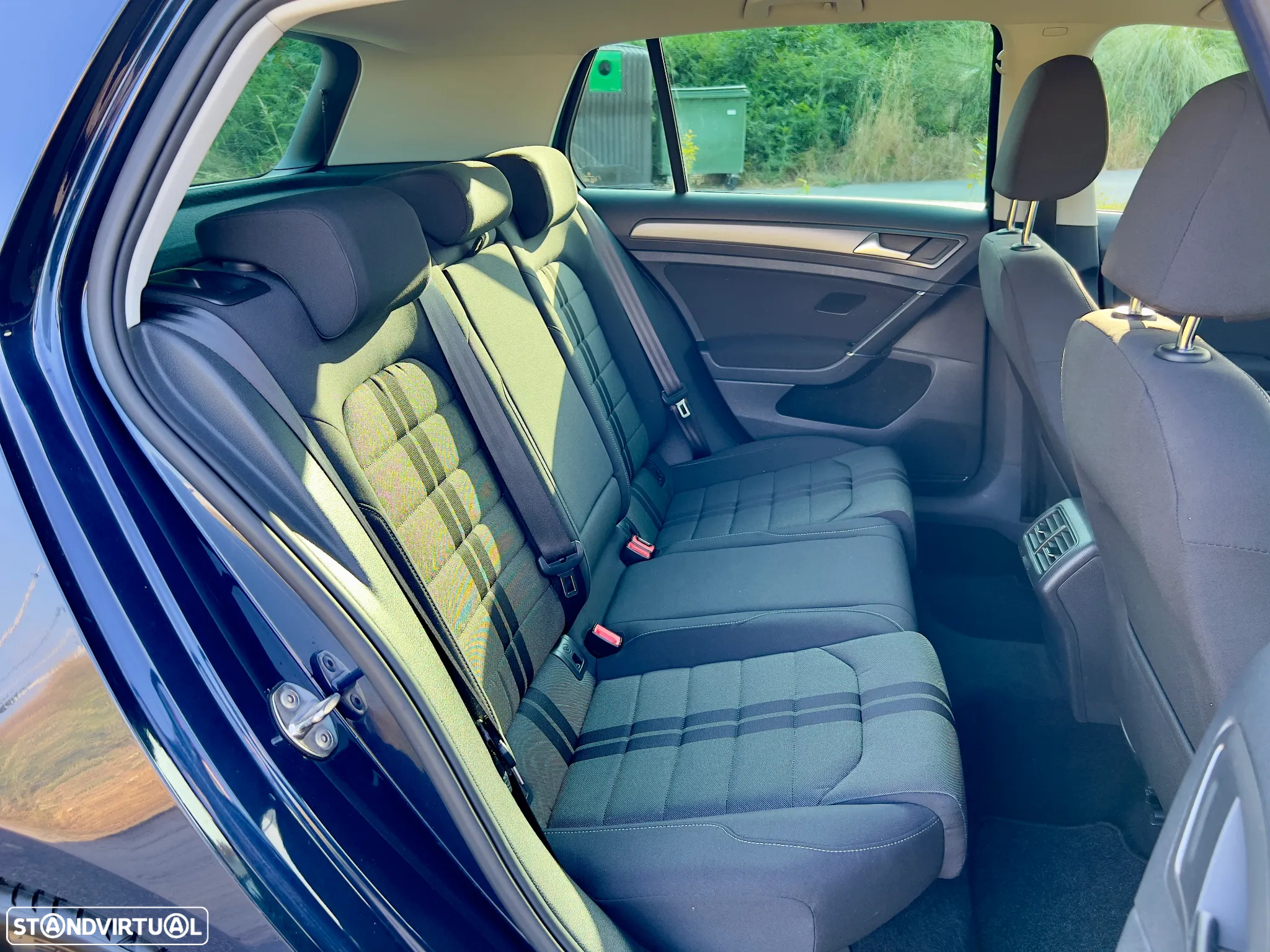 VW Golf 1.6 TDI BlueMotion Comfortline - 18