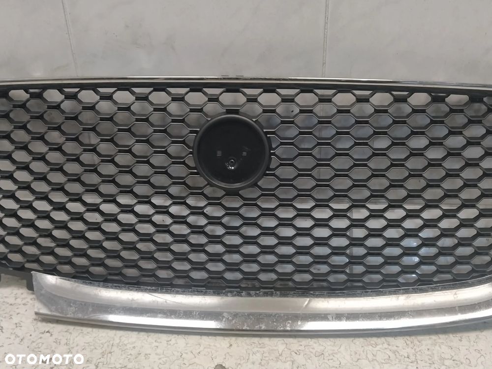 JAGUAR F-PACE X761 GRILL ATRAPA CHŁODNICY ORYGINAŁ - 4