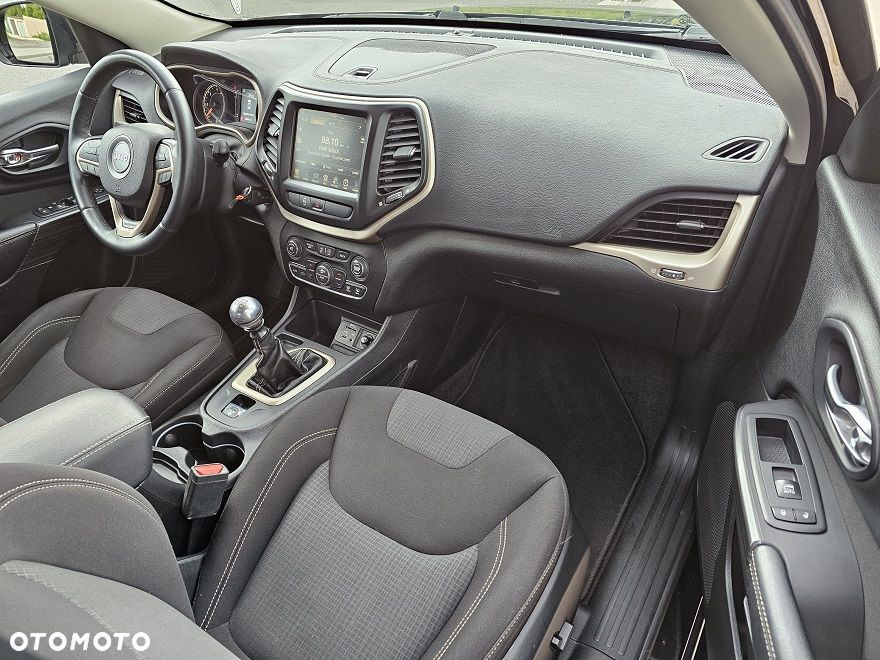 Jeep Cherokee 2.0 MJD 4x2 Longitude EU6 - 18