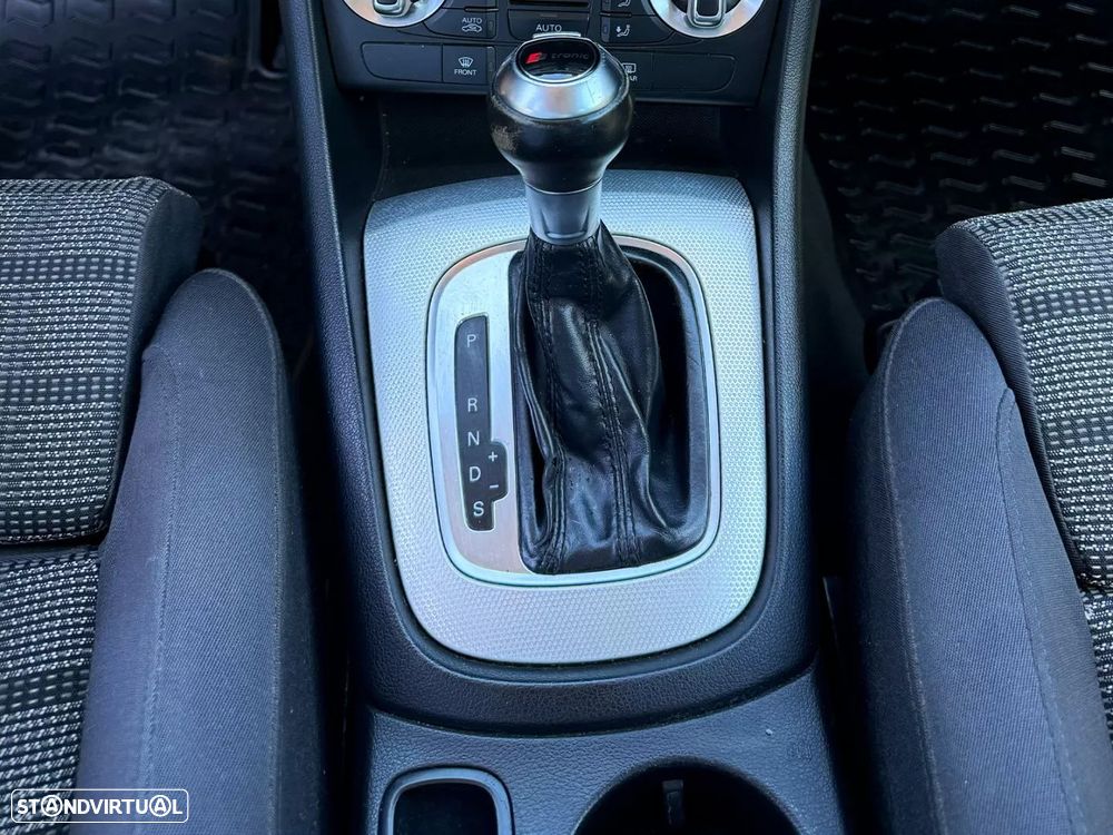 Audi Q3 2.0 TDI quattro S-tronic - 17